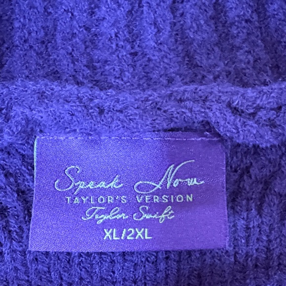 Taylor Swift Speak Now Deep Purple Cardigan with Star Accents XL/2XL - Picture 2 of 4